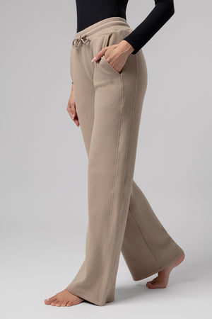 lelosi pantalon de sport supercomfort saweetie 1